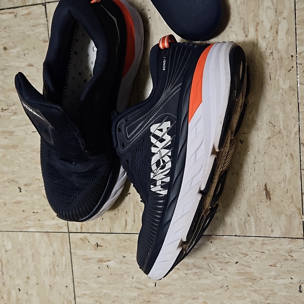 Hoka Sneakers